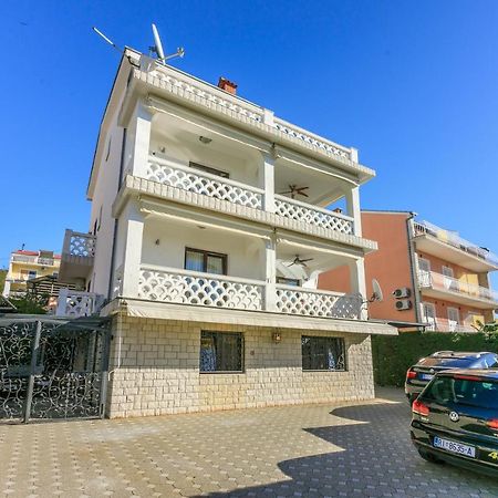 Apartment Eni Selce Zewnętrze zdjęcie