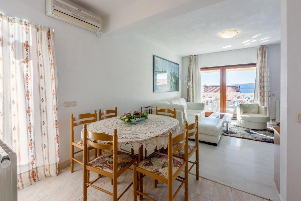 Apartment Eni Selce Zewnętrze zdjęcie