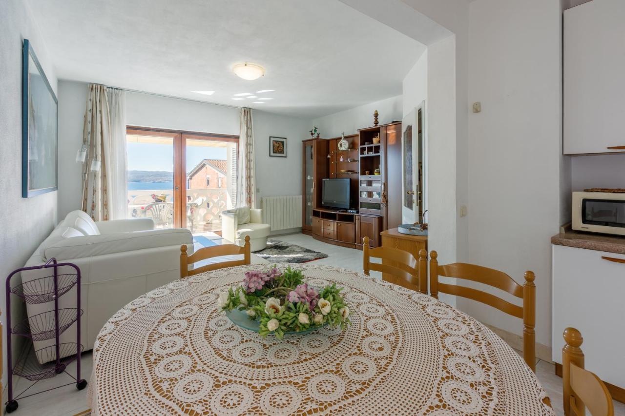 Apartment Eni Selce Zewnętrze zdjęcie