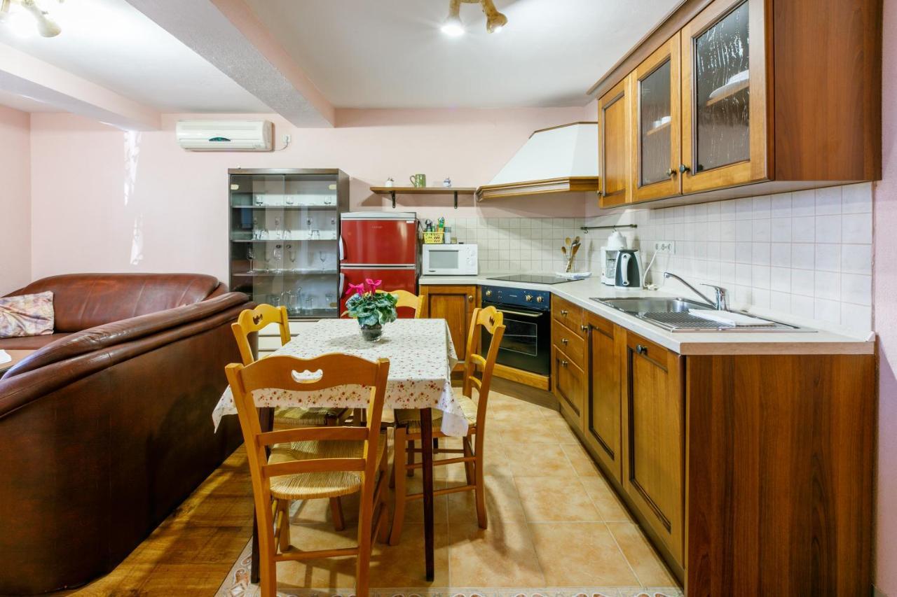 Apartment Eni Selce Zewnętrze zdjęcie