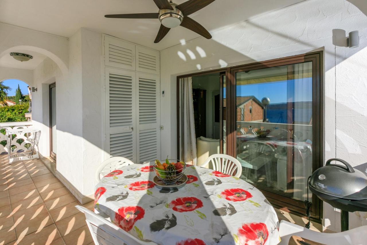 Apartment Eni Selce Zewnętrze zdjęcie