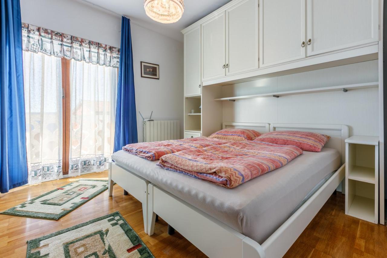 Apartment Eni Selce Zewnętrze zdjęcie