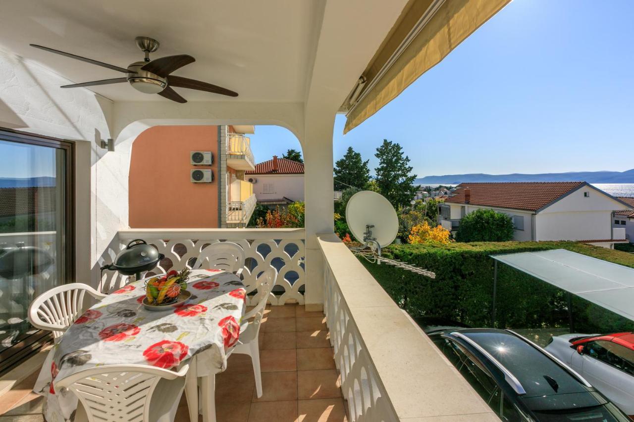 Apartment Eni Selce Zewnętrze zdjęcie