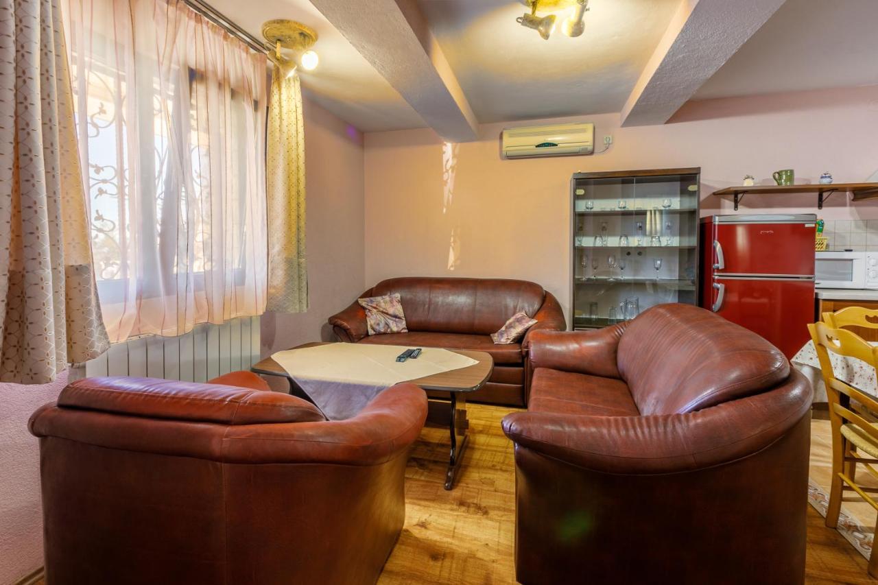 Apartment Eni Selce Zewnętrze zdjęcie
