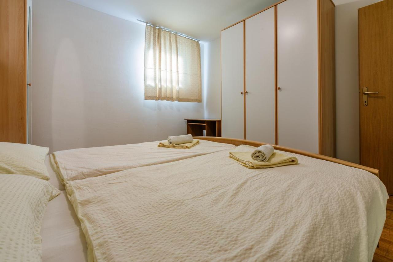 Apartment Eni Selce Zewnętrze zdjęcie