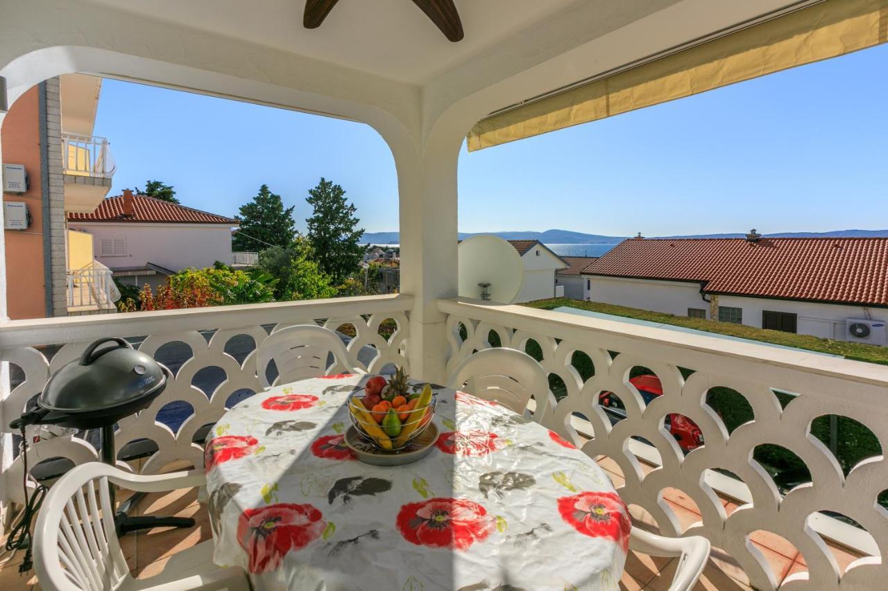 Apartment Eni Selce Zewnętrze zdjęcie