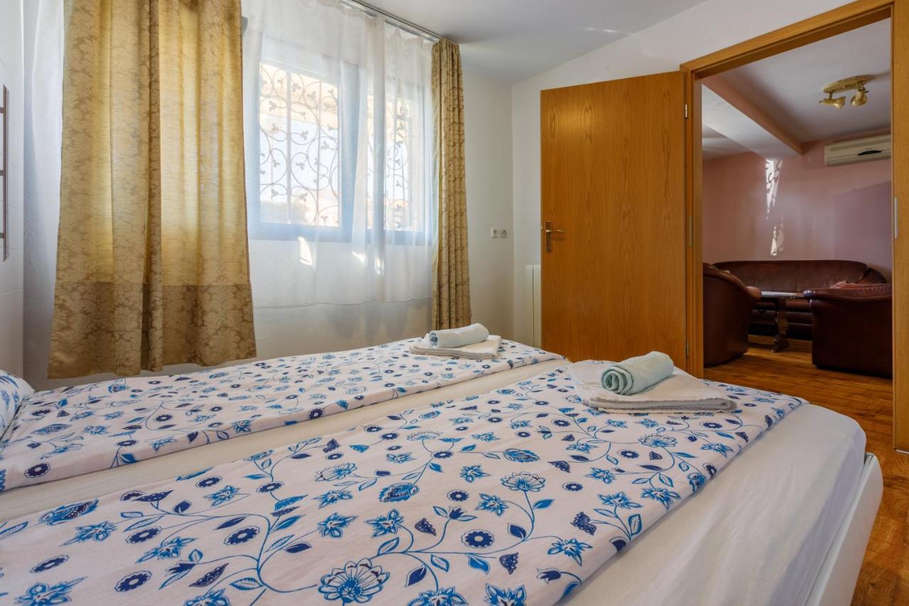 Apartment Eni Selce Zewnętrze zdjęcie